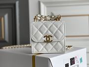 Chanel White Calfskin Classic Single Flap Card Holder with Chain Gold Hardware Size 11x11x3 cm - 1