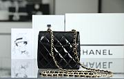 Chanel Small Flap Bag Patent Calfskin & Gold-Tone Metal Black Size 17x14.5x7.5 cm - 4
