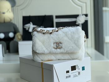 Chanel Shearling Strass Flap Bag Crystal Strap White Size 15x21.5x6.5 cm