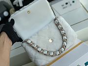 Chanel Shearling Strass Flap Bag Crystal Strap White Size 15x21.5x6.5 cm - 3