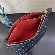 Louis Vuitton Coussin PM handbag Monogram Multicolore Size 26x20x12 cm - 2