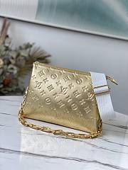 Louis Vuitton Coussin PM Gold Monogram-Embossed Puffy Lambskin Calfskin Size 26x20x12 cm - 1