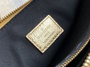 Louis Vuitton Coussin PM Gold Monogram-Embossed Puffy Lambskin Calfskin Size 26x20x12 cm - 6