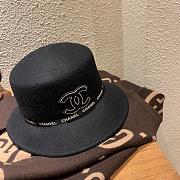 Chanel Black Hat Elegant Classic Letters Flat Top Retro British Wide Brim - 2