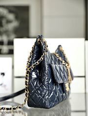 Chanel HOBO BAG Shiny Crumpled Calfskin & Gold-Tone Metal Blue Size 22.5x21.5x7 cm - 3