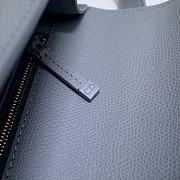 Christian Dior 30 Montaigne Blue Ultramatte Textured Leather Shoulder Bag Size 24x6x17 cm - 2