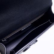 Christian Dior 30 Montaigne Black Ultramatte Textured Leather Shoulder Bag Size 24x6x17 cm - 5
