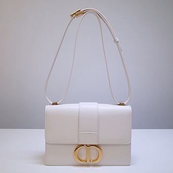 Christian Dior 30 Montaigne White Ultramatte Textured Leather Shoulder Bag Size 24x6x17 cm