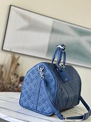 Louis Vuitton Blue Keepall 50 Seethrough Triangle Turquoise M21375 Size 50 x 29 x 23 cm - 4