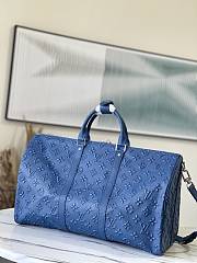 Louis Vuitton Blue Keepall 50 Seethrough Triangle Turquoise M21375 Size 50 x 29 x 23 cm - 2