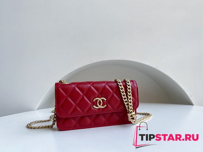 Chanel 22k Woc bag with charm lambskin leather gold hardware Red Size 17 cm - 1