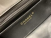 Chanel flap bag with top handle Lambskin & Gold-Tone Metal Black Size 20x12x6 cm - 3