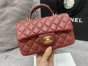 Chanel flap bag with top handle Lambskin & Gold-Tone Metal Red Size 20x12x6 cm - 4