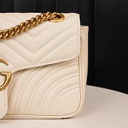 Gucci GG Marmont Small Shoulder Bag White 443497 Size 26x15x7 cm - 2