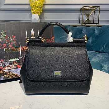 D&G Medium Calfskin Sicily 58 Bag Black Size 25 x 20 x 12 cm