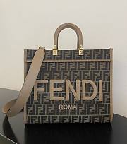 Fendi Sunshine Large Brown FF jacquard fabric shopper Size 35x31x17 cm - 1