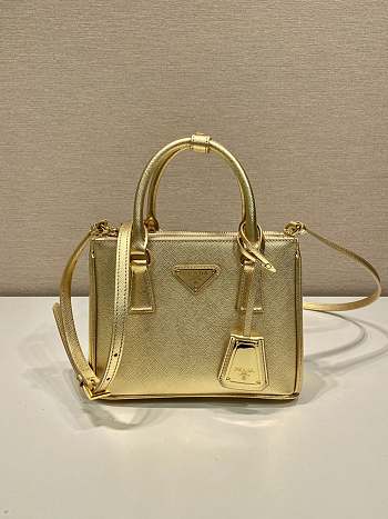 Prada Galleria Saffiano leather mini-bag Platinum Size 20x15x9.5 cm