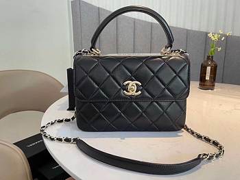 Chanel Trendy CC Black Size 25 x 17 x 9 cm