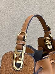 Fendi Pomodorino leather Brown bag Size 24×9.5×14 cm - 6