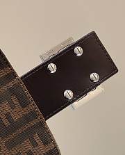 FENDI Brown Zucca Canvas & Calfskin Leather Vintage Pochette Baguette Size 33x9x17 cm - 6