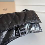 Balenciaga Crush Small Chain Bag Quilted in Black crushed calfskin Size 25x15x7.9 cm - 2