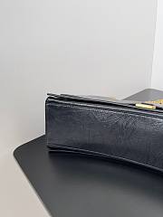 Balenciaga Crush Chain Bag in black crushed calfskin gold hardware Size 39.9x24.9x13 cm - 3