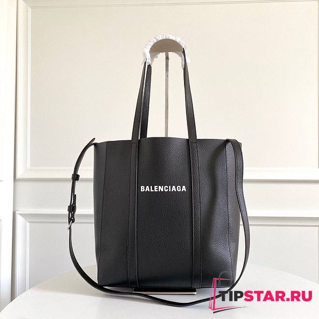 Balenciaga Everyday Tote Bag in black smooth calfskin Size 28x25x12 cm - 1