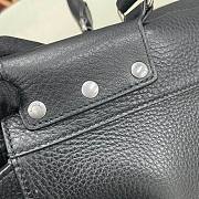 Balenciaga Waist Large Bag in black grained calfskin Size 50x17x37 cm - 5