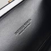 BOTTEGA VENETA Minaudiere Knot Bag Black Size 20.5x6x12.5 cm - 5