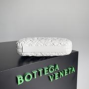 BOTTEGA VENETA Minaudiere Knot Bag White  Size 20.5x6x12.5 cm - 3
