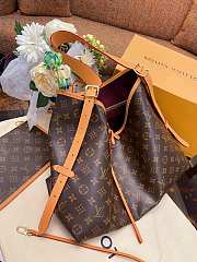 Louis Vuitton CarryAll MM Bag Monogram Size 39x30x15 cm  - 2
