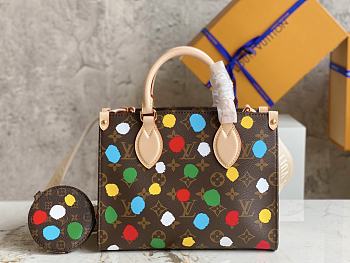 Louis Vuitton x Yayoi Kusama OnTheGo PM Monogram canvas with 3D Painted Dots print Size 25 x 19 x 11.5 cm