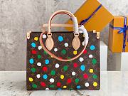 Louis Vuitton x Yayoi Kusama OnTheGo MM Monogram canvas with 3D Painted Dots print Size 35 x 27 x 14 cm - 1
