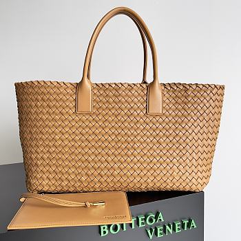 Bottega Veneta Cabat Large Intrecciato Tote Bag Brown Size 51x18x28 cm