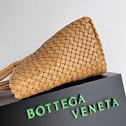 Bottega Veneta Cabat Large Intrecciato Tote Bag Brown Size 51x18x28 cm - 5