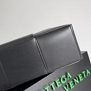 Bottega Veneta Leather Intreccio Weave Tote Bag Black Size 47x33x13 cm - 5