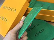 BOTTEGA VENETA Intreccio leather Green card case 731956 Size 10 x 8 x 0.5 cm - 4
