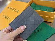 BOTTEGA VENETA Intreccio leather Gray card case 731956 Size 10 x 8 x 0.5 cm - 5