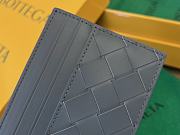 BOTTEGA VENETA Intreccio leather Gray card case 731956 Size 10 x 8 x 0.5 cm - 4