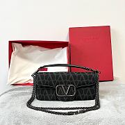 Valentino Garavani Locò small Toile Iconographe shoulder bag Black Size 27x13x6 cm - 1