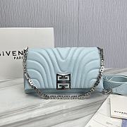 GIVENCHY Small 4G Crossbody Bag in Calf Leather light Blue Size 25x15x6 cm - 1