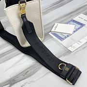 Givenchy G Tote Mini Top Handle White Size 19x8x16 cm - 4
