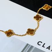 Van Cleef & Arpels Tiger’s Eye Vintage Alhambra 5 Motif Gold Bracelet - 5