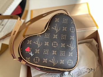 Louis Vuitton Coeur Heart Bag Game On Monogram Size 22 x 16 x 6 cm