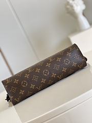 Louis Vuitton Standing Pouch Brown Size 29 x 15 x 9 cm - 3