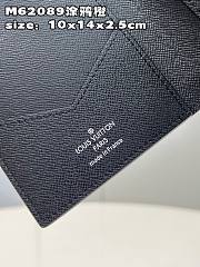 Louis Vuitton Men Brazza Wallet Monogram Eclipse canvas red and purple sunrise Size 10x14x2.5 cm - 4