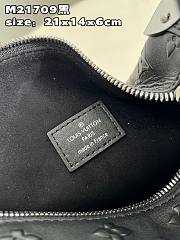 LOUIS VUITTON Side Trunk PM Shoulder Bag Black Size 21x14x6 cm - 6
