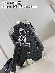 LOUIS VUITTON Side Trunk PM Shoulder Bag Black Size 21x14x6 cm - 4