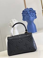 Louis Vuitton Madeleine MM Black Size  24x17x8.5 cm - 6