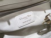 Dior Lady 95.22 Bag Hanbag Release White_Gold hardware Size 24x18x10 cm - 3